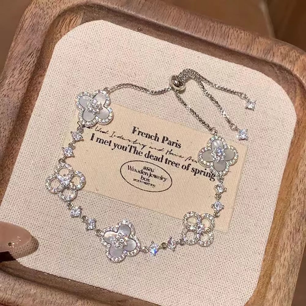 Cleef Bracelet Collection